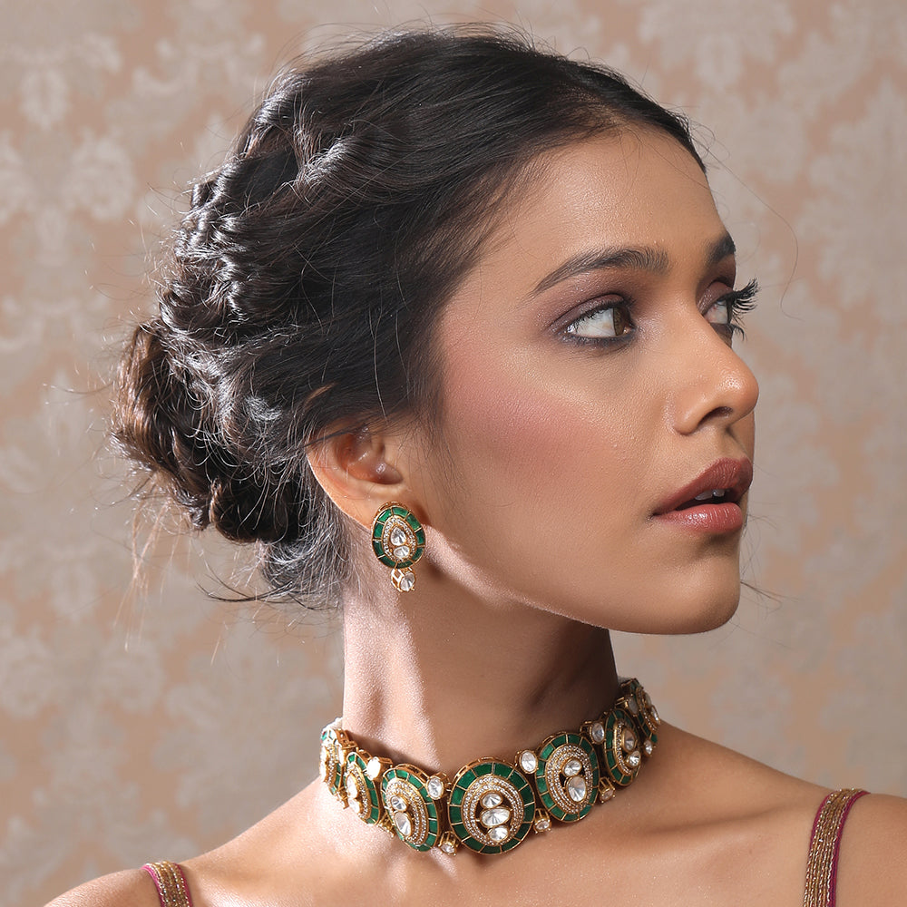 Choker Set Online