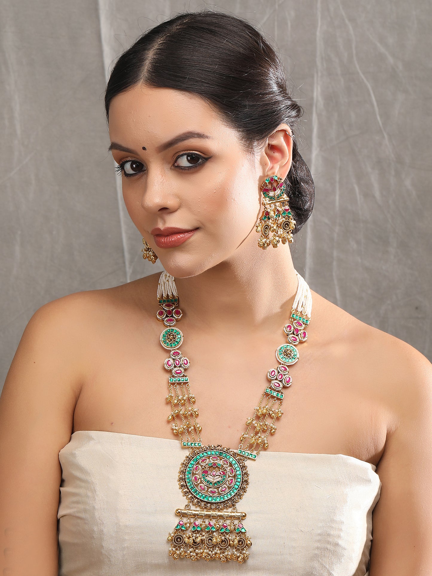 Green Kundan Beaded Raani Haar Necklace Set with Matching Earrings
