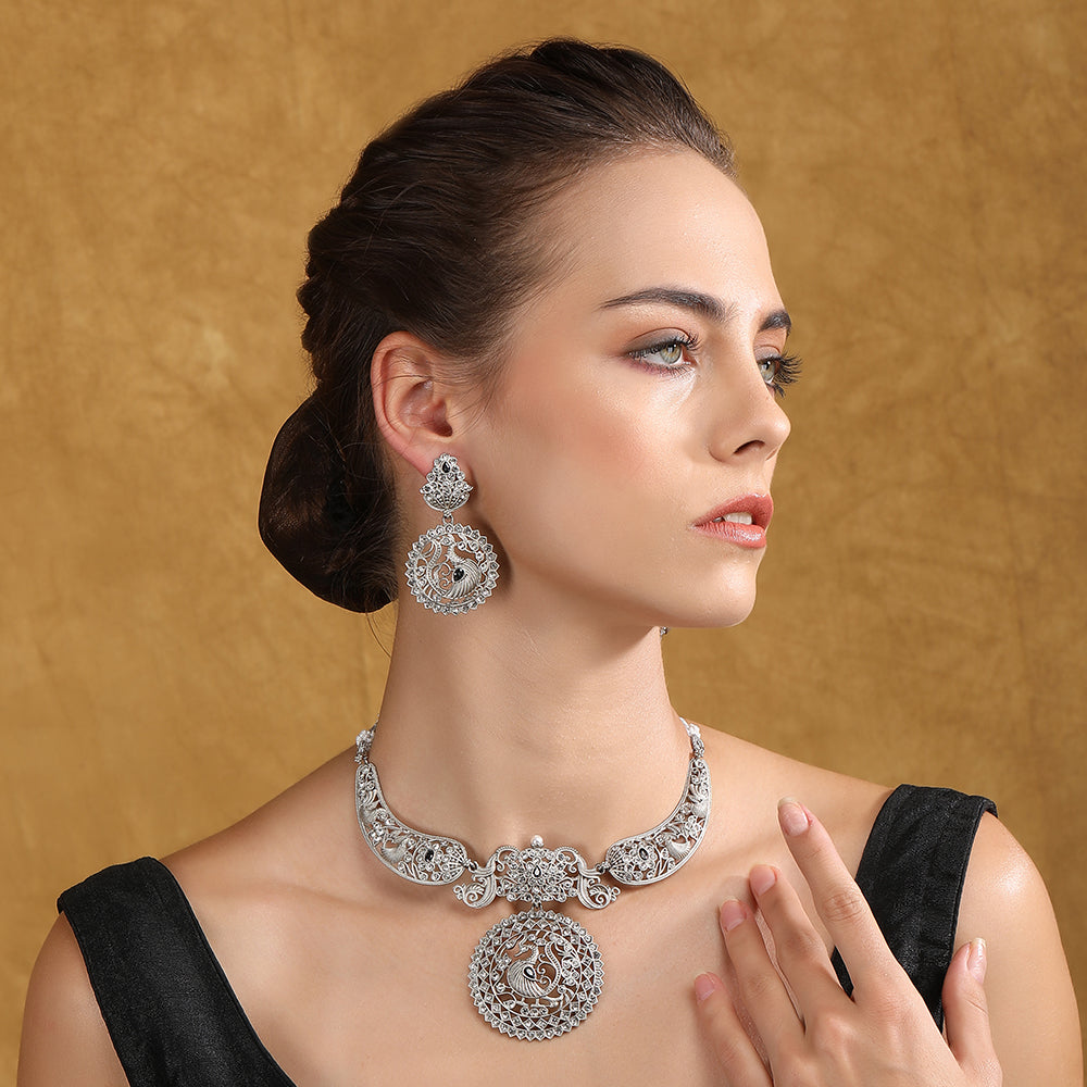 Silver-Plated Choker Necklace Set with Earrings