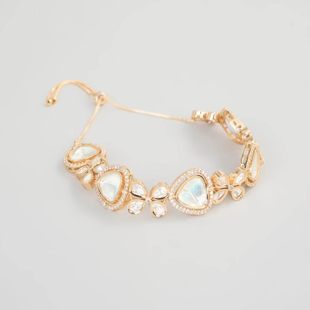 22KT-Gold-Plated Kundan Bracelet - Auraa Trends