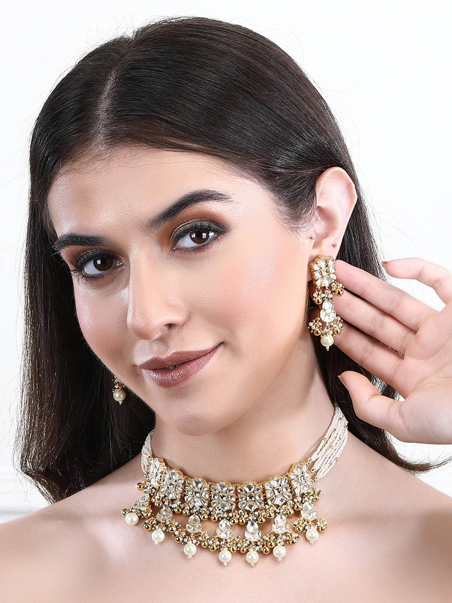 22KT Gold Plated Kundan Choker Necklace Set with Pearls For Women - Auraa Trends