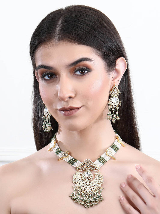 22KT Gold Plated Kundan Classic Green Necklace Set For women and Girl - Auraa Trends