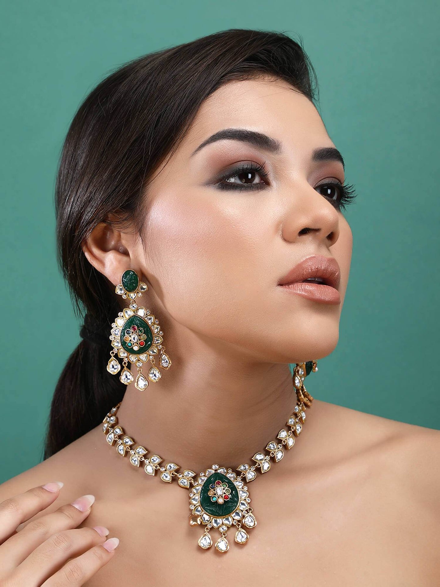 22KT Gold Plated Kundan Classic Green Necklace Set - Auraa Trends