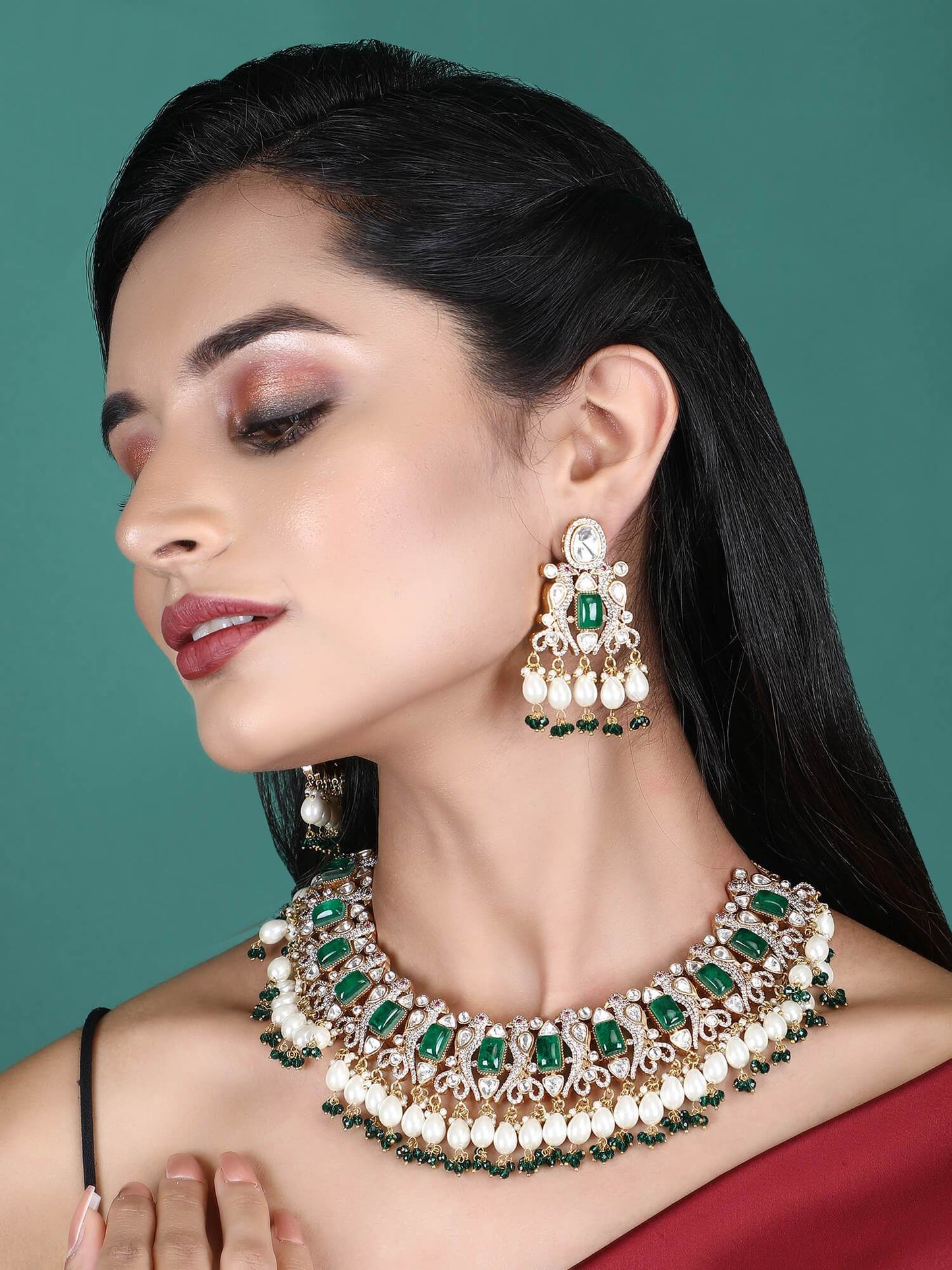 22KT Gold Plated Kundan Green Necklace Set - Auraa Trends