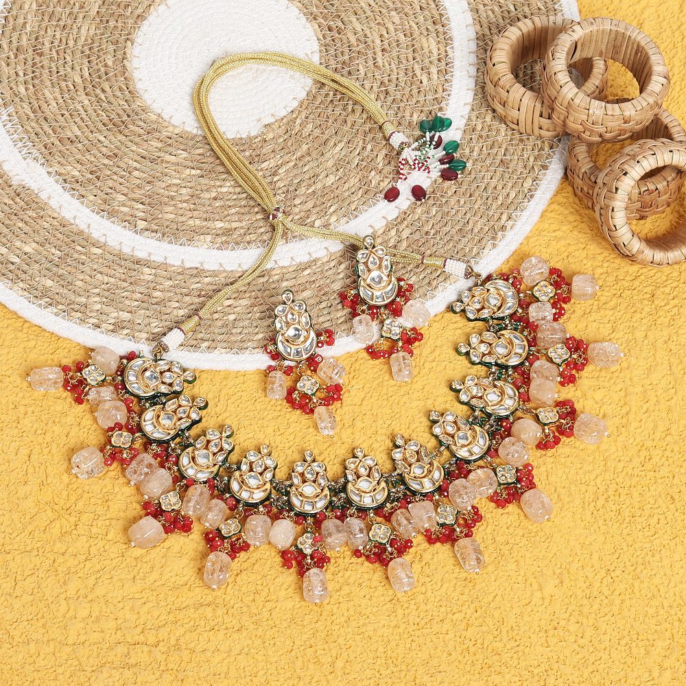 Alluring Gold Plated Kundan Necklace Set