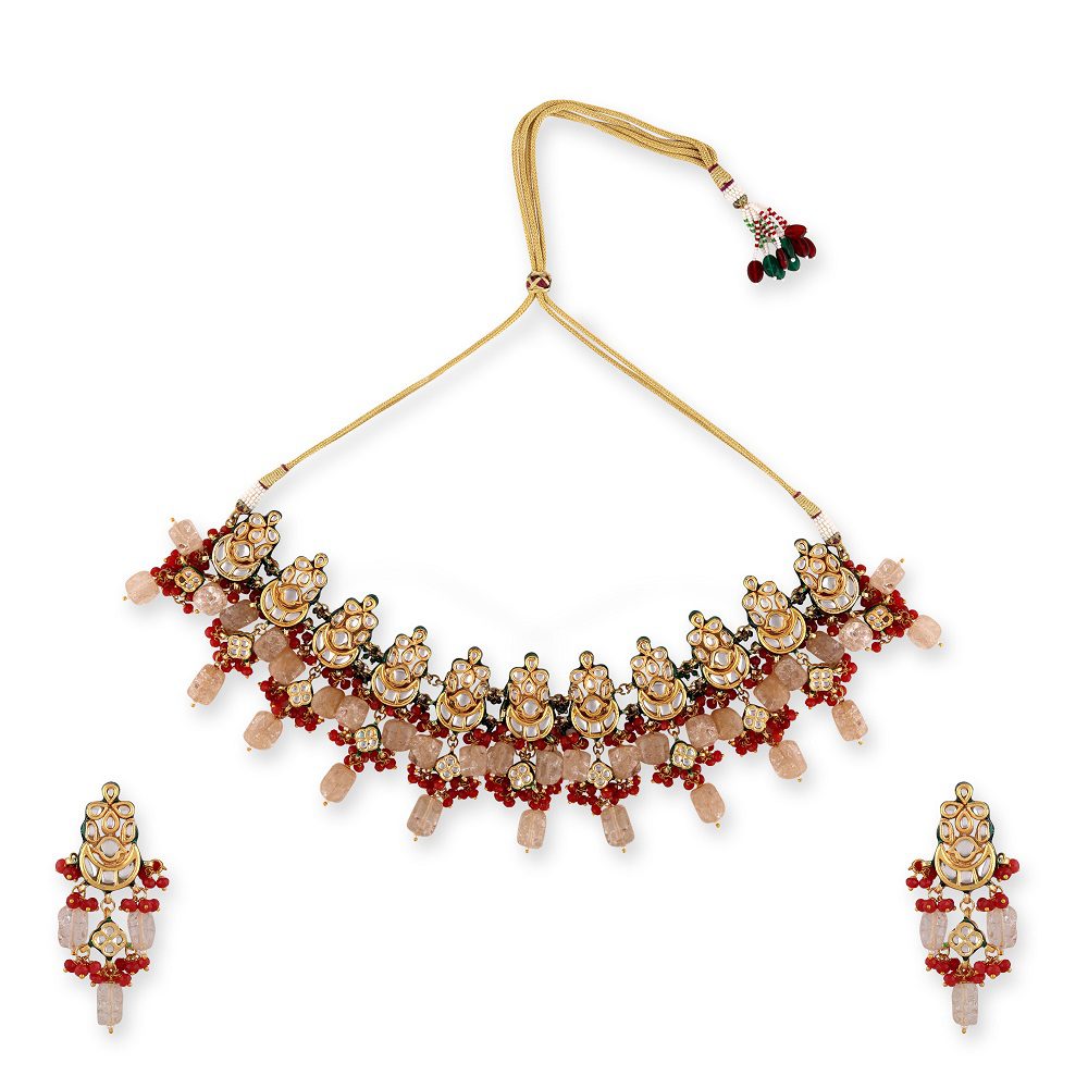 Alluring Gold Plated Kundan Necklace Set