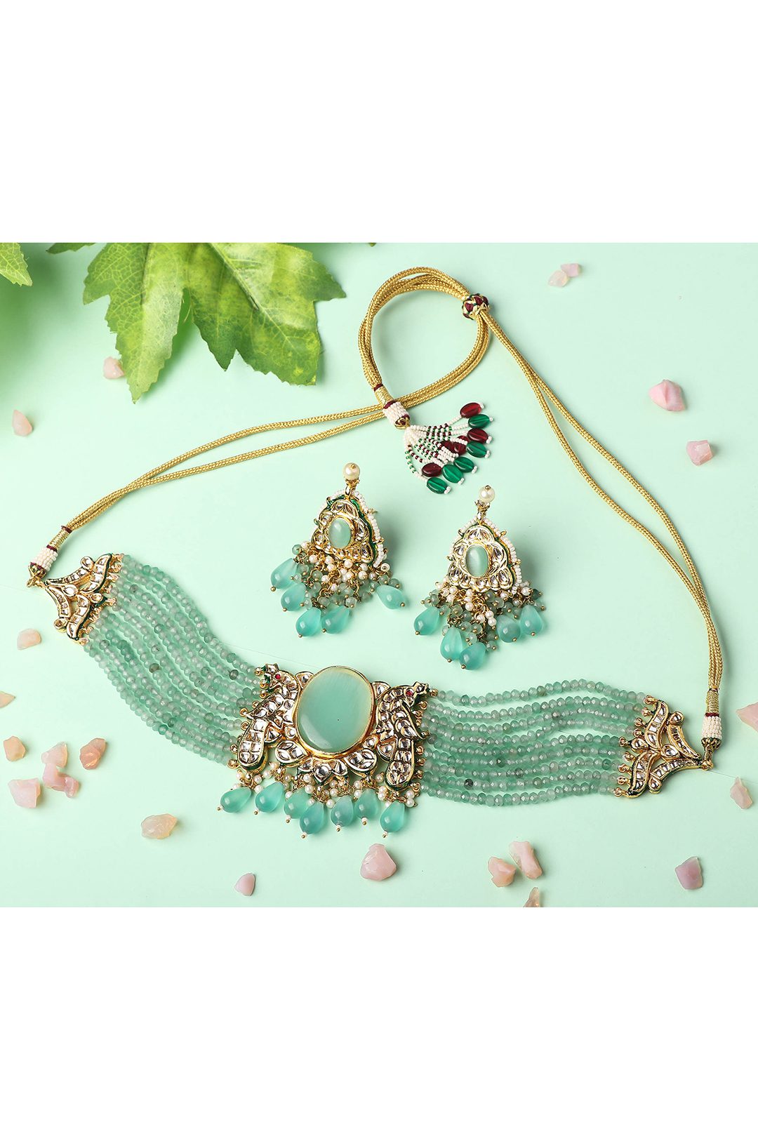 Refined Gold Plated Kundan Choker Necklace Set