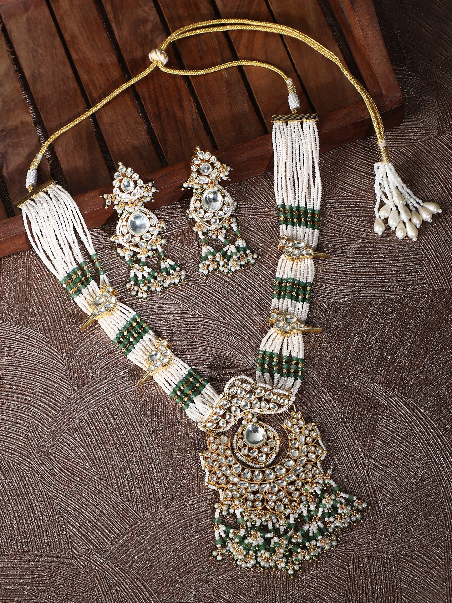 Kundan Classic Green Necklace Set For women and Girl
