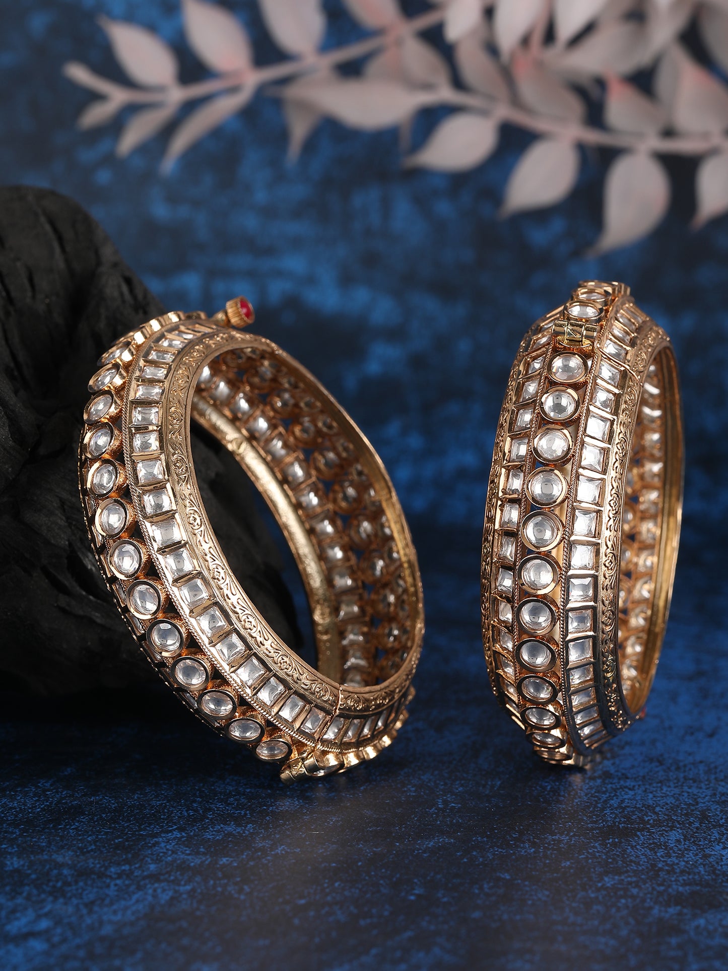 Gold Tone Kundan Bangle