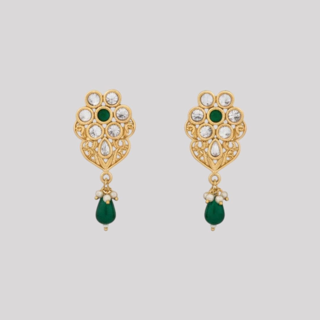 Elegant Green Gemstone Necklace and Earrings Set