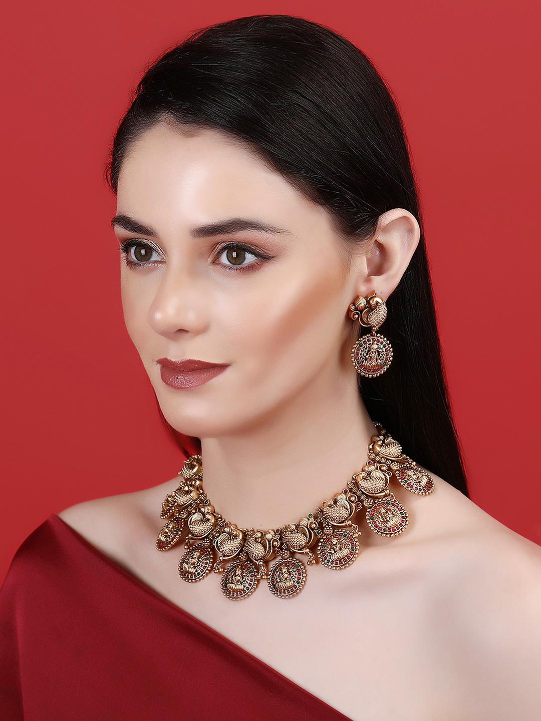 Bold Brown Kundan Necklace Set