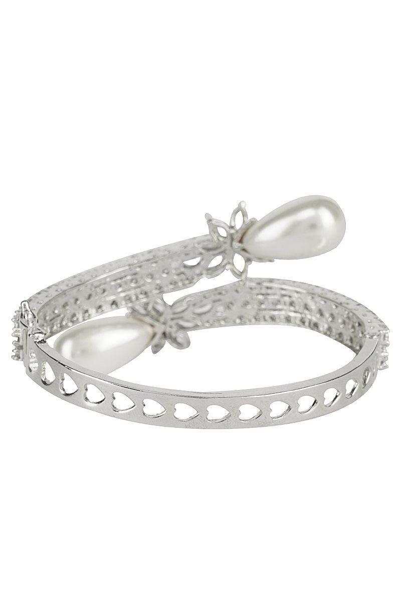 Alluring American Diamond Bracelet - Auraa Trends