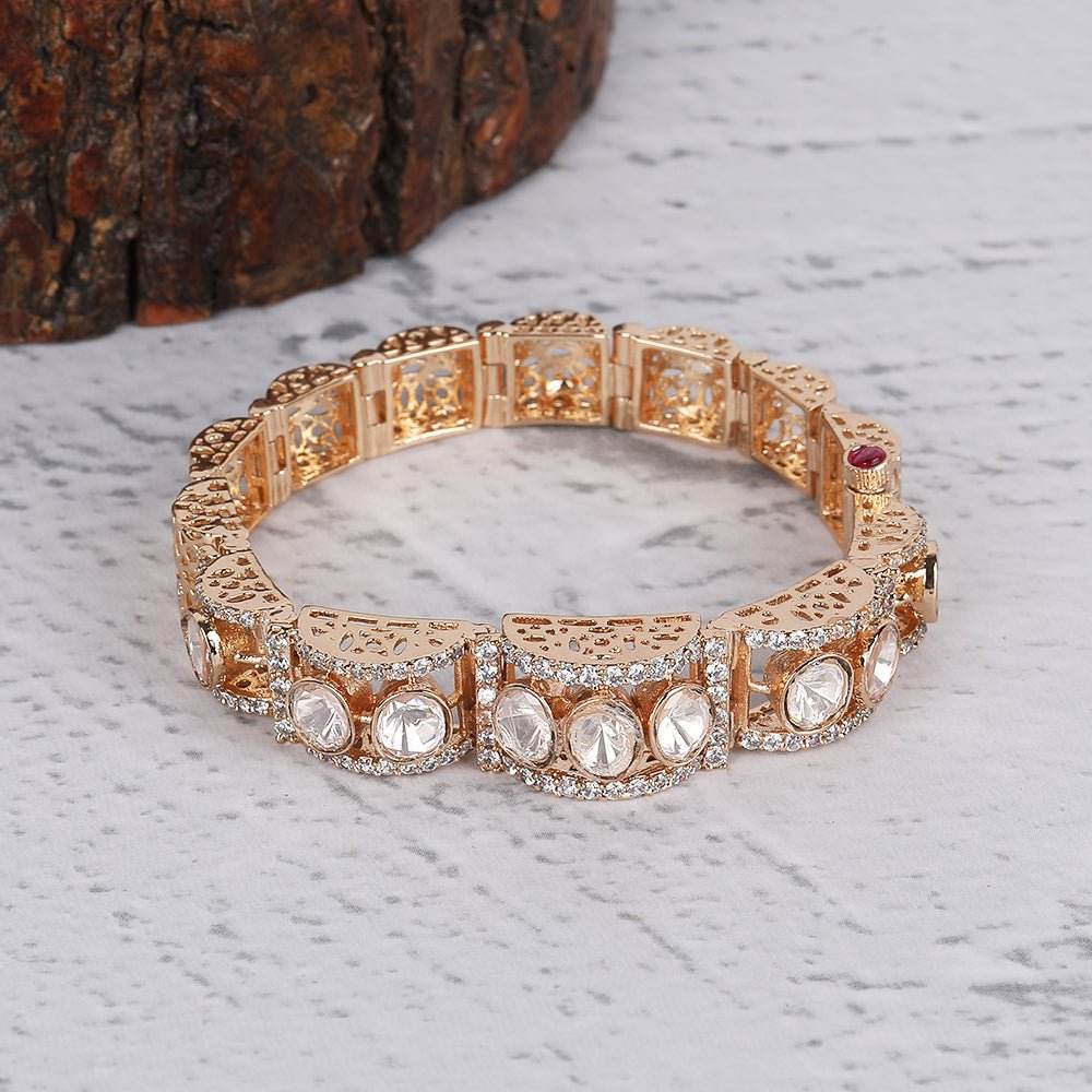 Antique Gold Bracelet with Brilliant White Diamonds - Auraa Trends