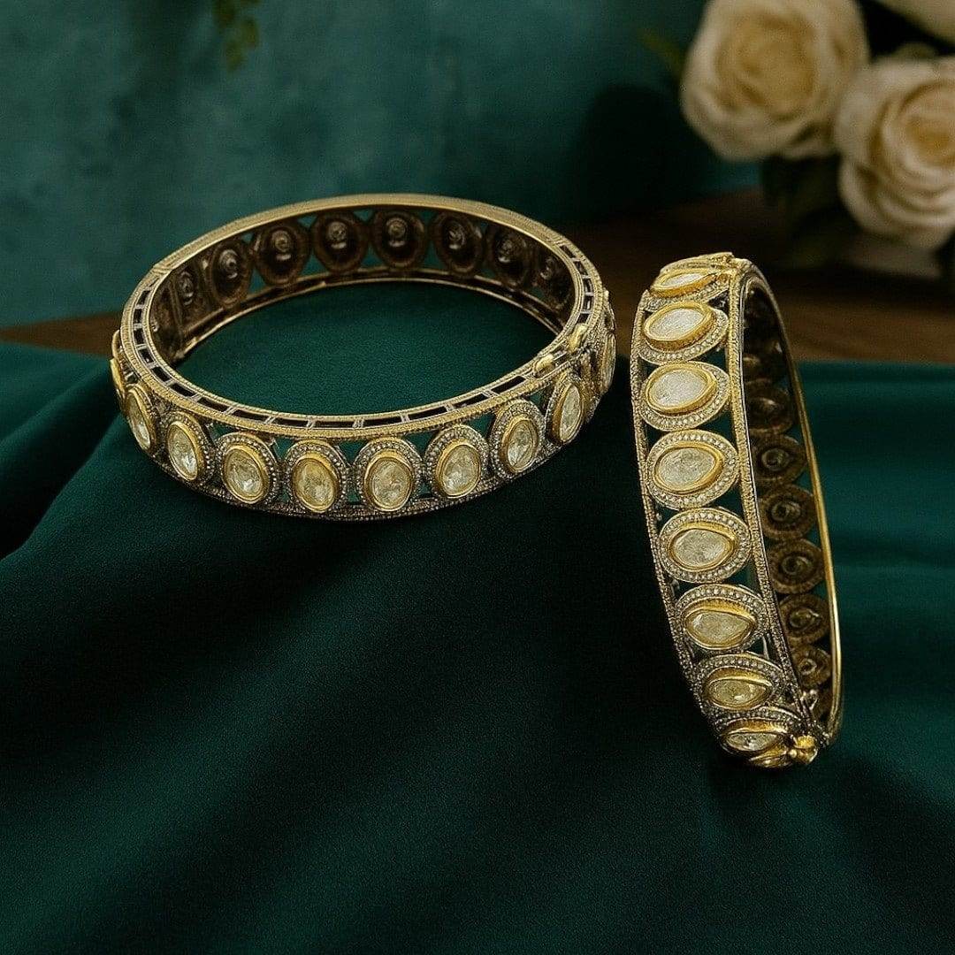 Antique Gold-Plated Kundan Bangles with Oval Polki Stones - Auraa Trends
