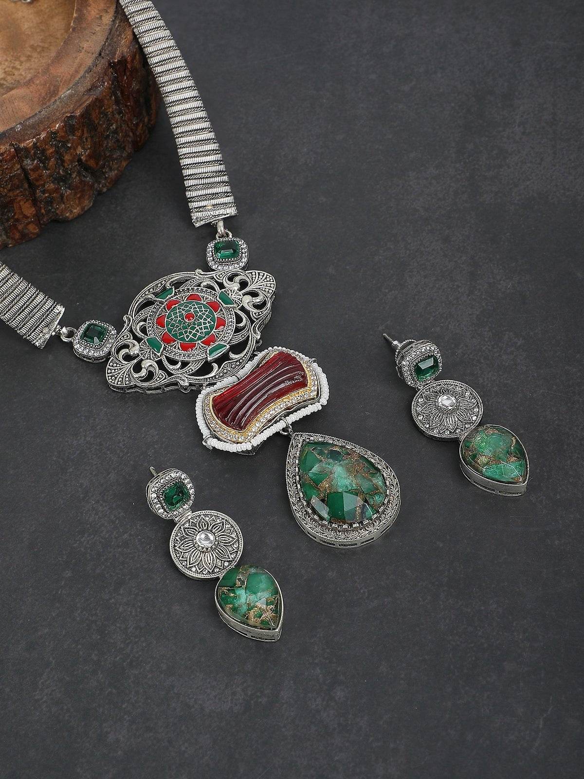 Antique Tribal-Inspired Silver Necklace Set with Gemstone Accents - Auraa Trends