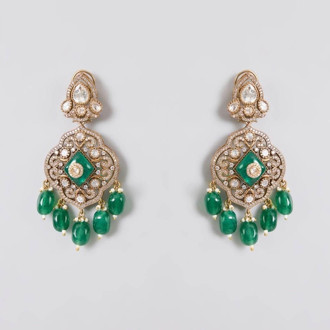 Beautiful Green and Pearl Necklace Set with Earrings to Match for Weddings and Celebrations - Auraa Trends