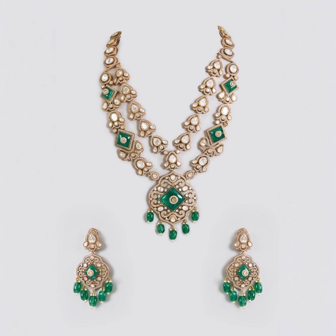 Beautiful Green and Pearl Necklace Set with Earrings to Match for Weddings and Celebrations - Auraa Trends