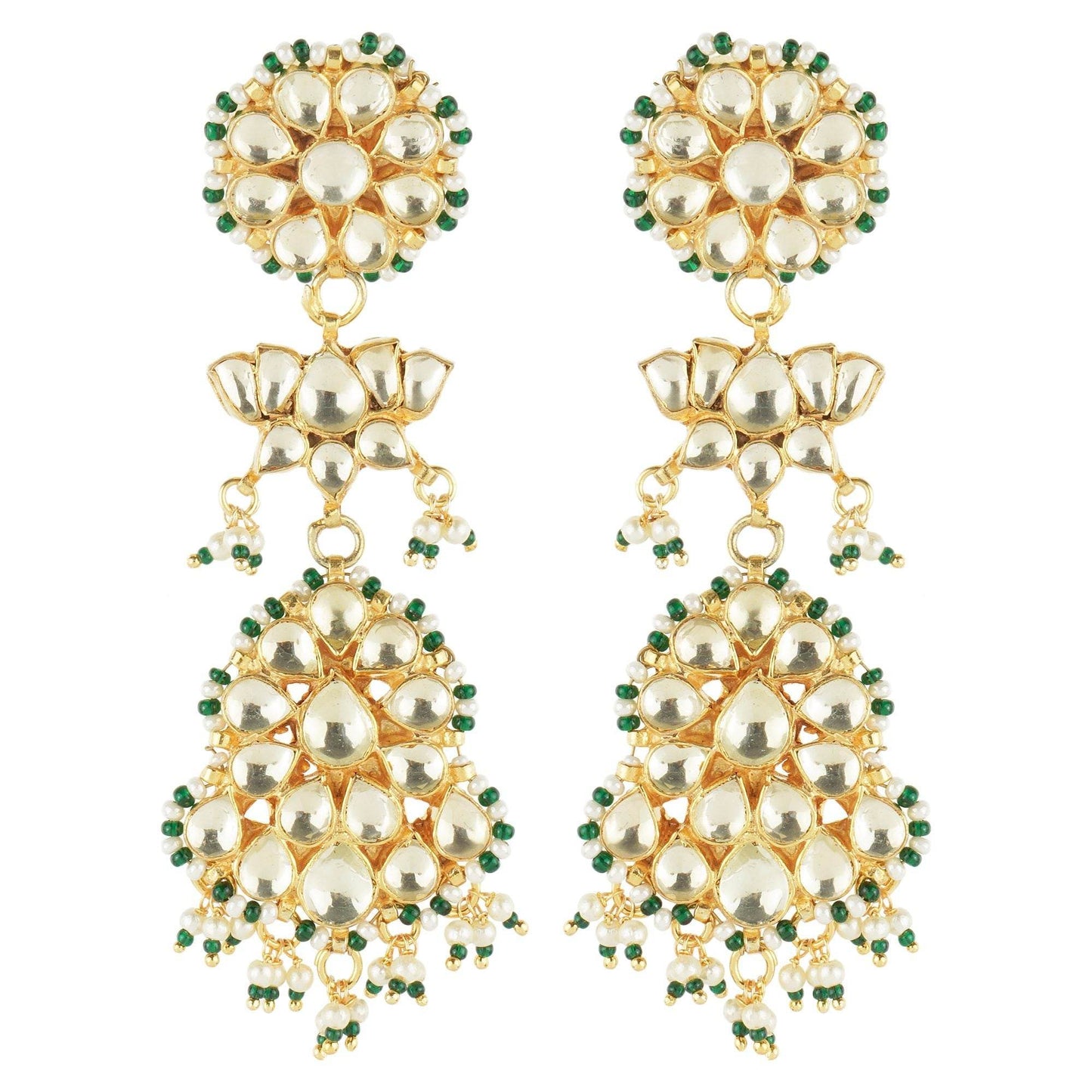 Bedazzling Kundan Necklace Set. Meticulously crafted with gold plating - Auraa Trends