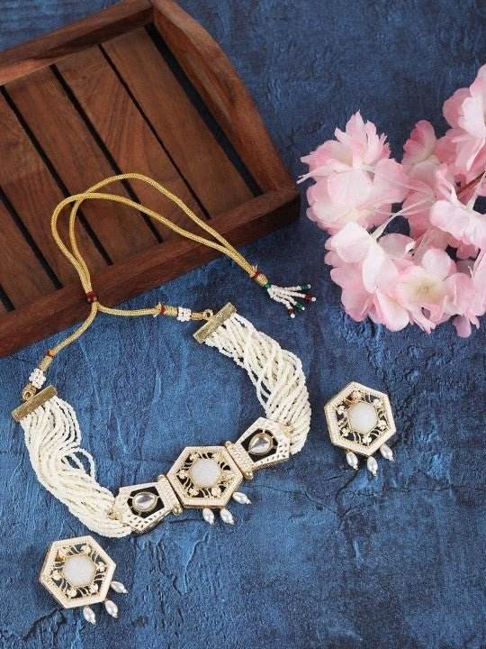 Buy Aviana Gold-Plated Kundan Choker Necklace Set with White Pearls - Auraa Trends