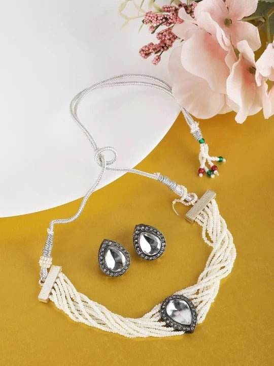 Buy Aviana Gold-Plated Kundan & Pearl Choker Necklace Set - Auraa Trends