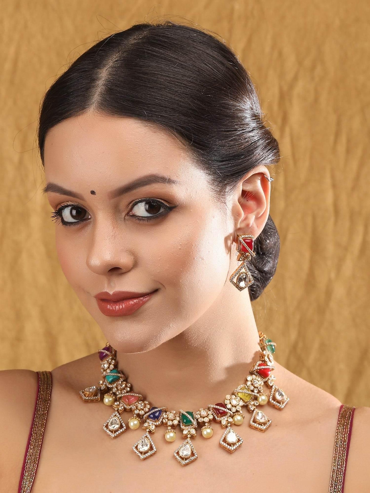 Chic Green Geometric Necklace & Earrings Set - Auraa Trends