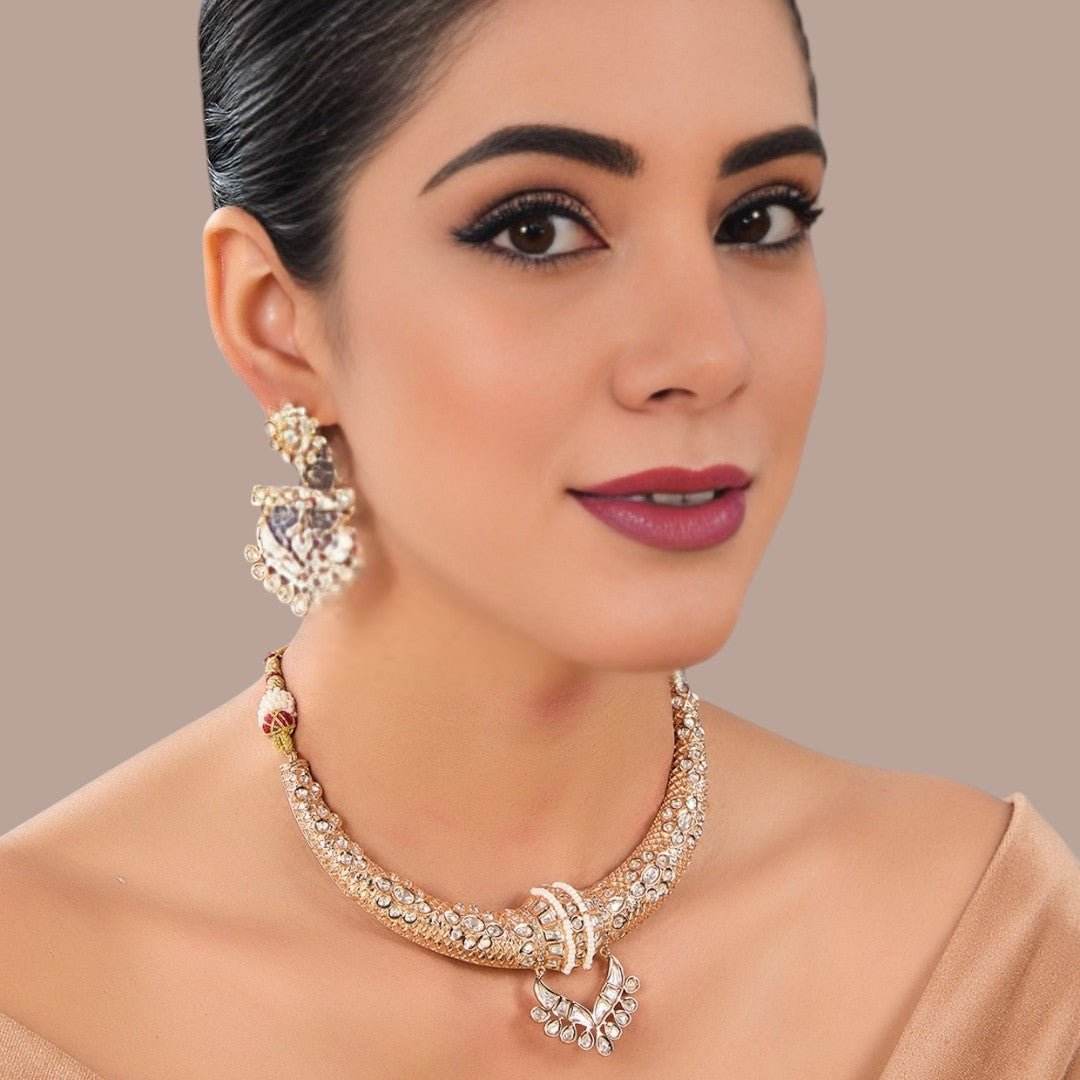 Choker Gold Necklace Set with Decorations - Auraa Trends