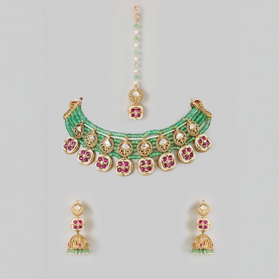 Classic Kundan and Green Bead Choker Set. - Auraa Trends