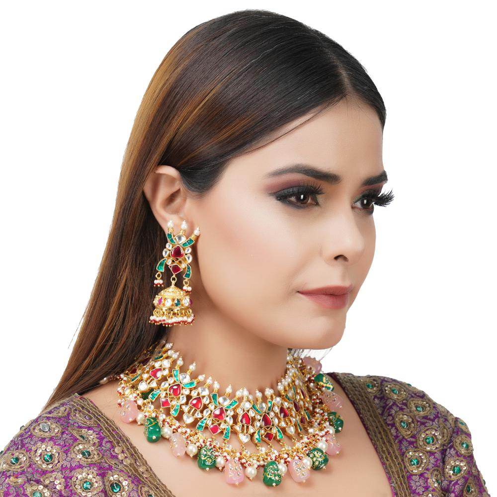 Dazzling Kundan Necklace Set 22KT Gold Plated - Auraa Trends