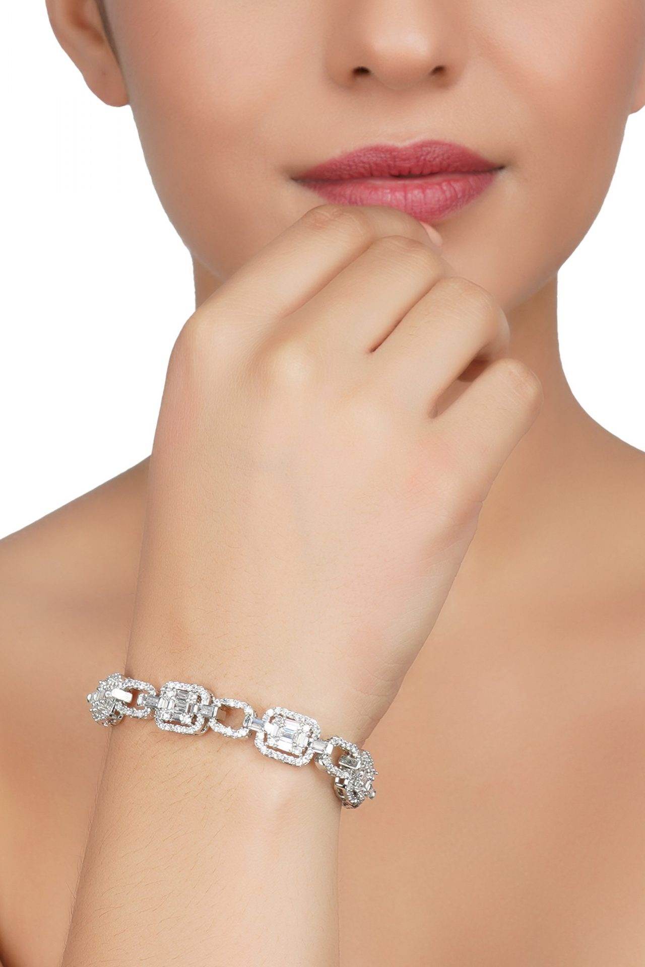 Delicate Silver Finish Diamond Studded Bracelet - Auraa Trends