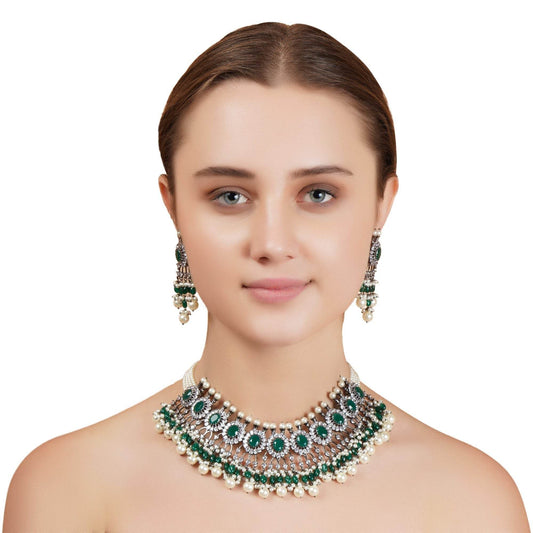 Dignified Kundan Necklace Set - Auraa Trends