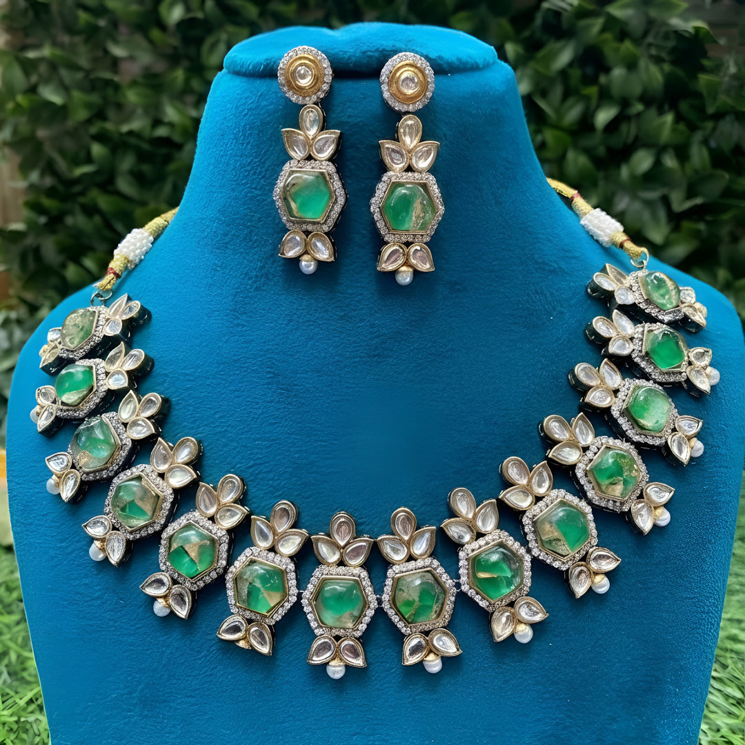 Green Stone Kundan Necklace Set with Floral Design & Matching Earrings
