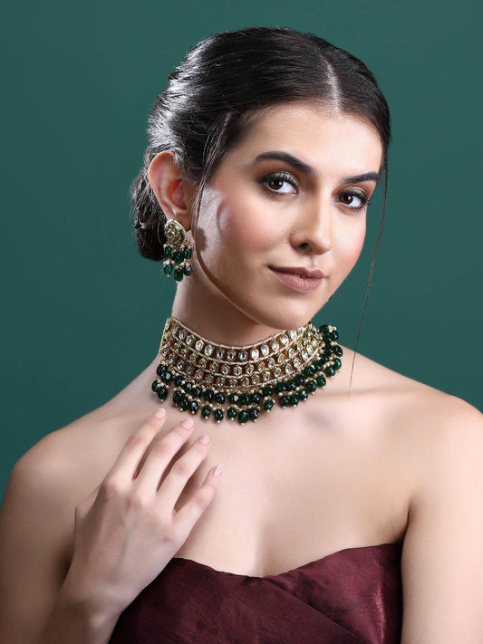 Elegant 22KT Gold Plated Kundan Green Necklace Set - Auraa Trends