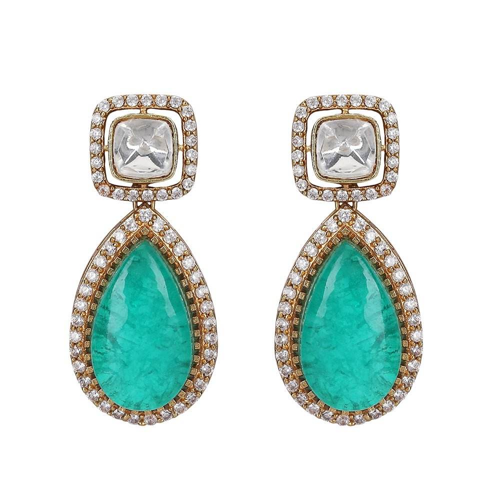 Elegant Emerald and Diamond Necklace Set with Earrings - Auraa Trends