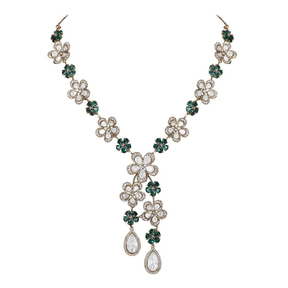 Elegant Floral Diamond-Cut Necklace and Earring Set - Auraa Trends