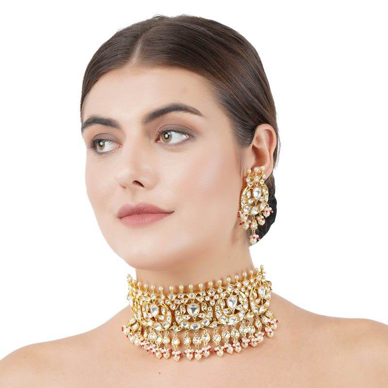 Elegant Gold Plated Kundan Choker Necklace Set - Auraa Trends