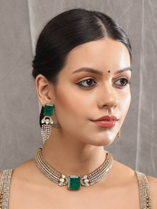 Elegant Gold Plated Kundan Green Choker Necklace Set for Women - Auraa Trends