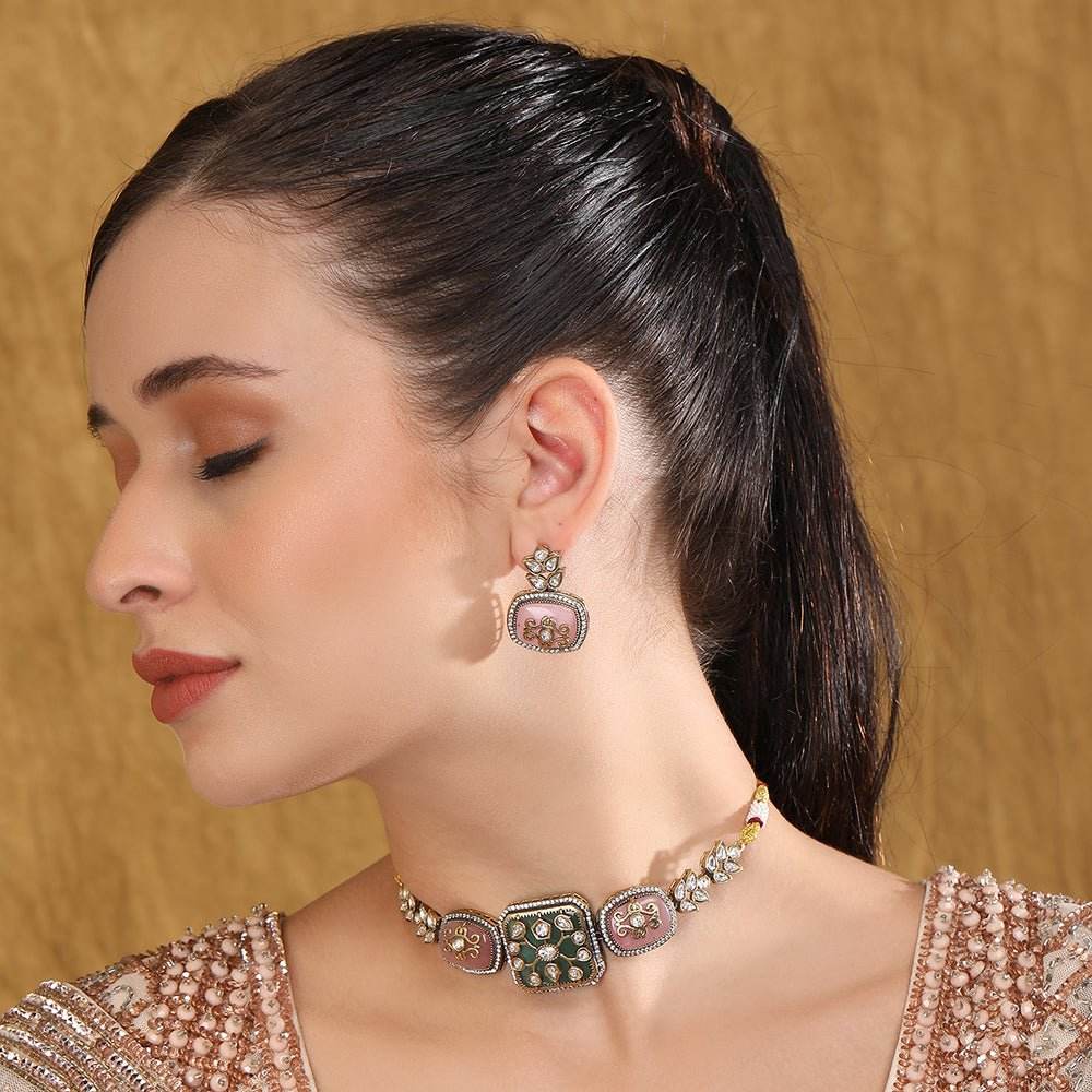 Elegant Handcrafted Necklace Set with Matching Earrings - Auraa Trends