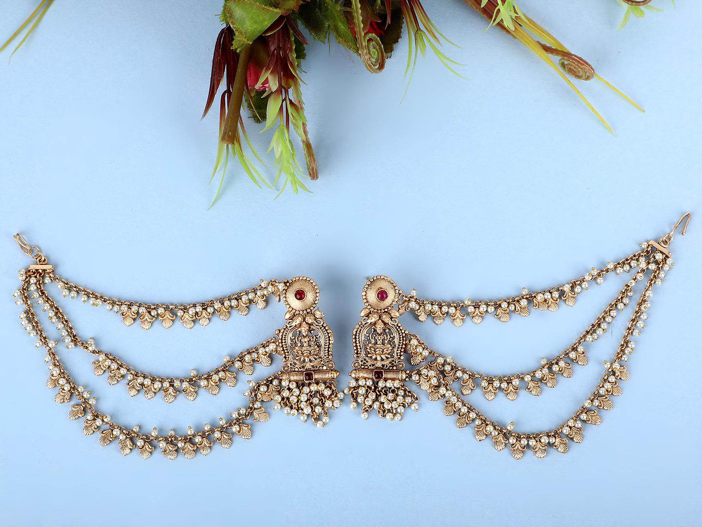 Elegant Kundan Earrings with Kaan Chain - Auraa Trends