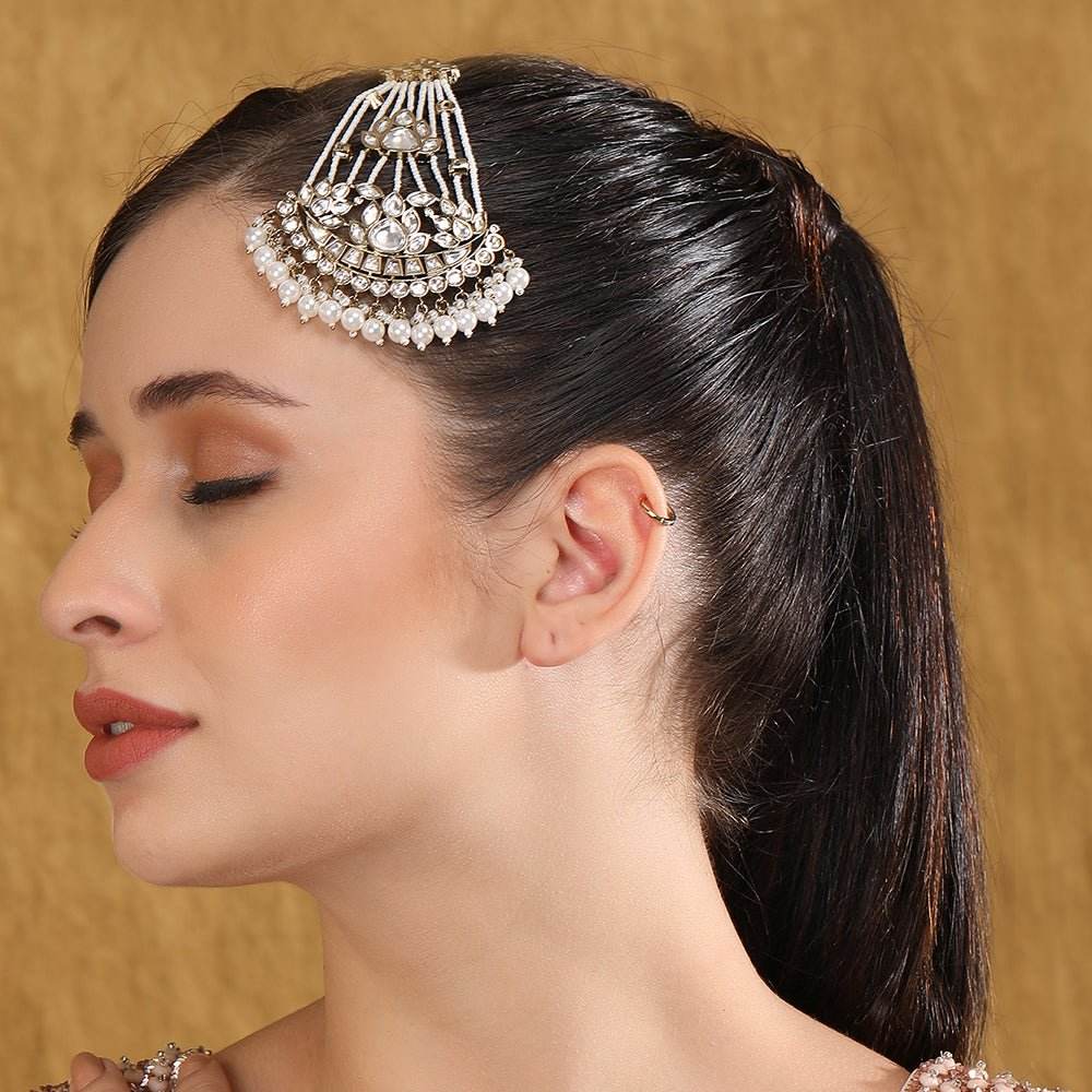 Elegant Kundan & Pearl Passa – Bridal & Festive Wear - Auraa Trends
