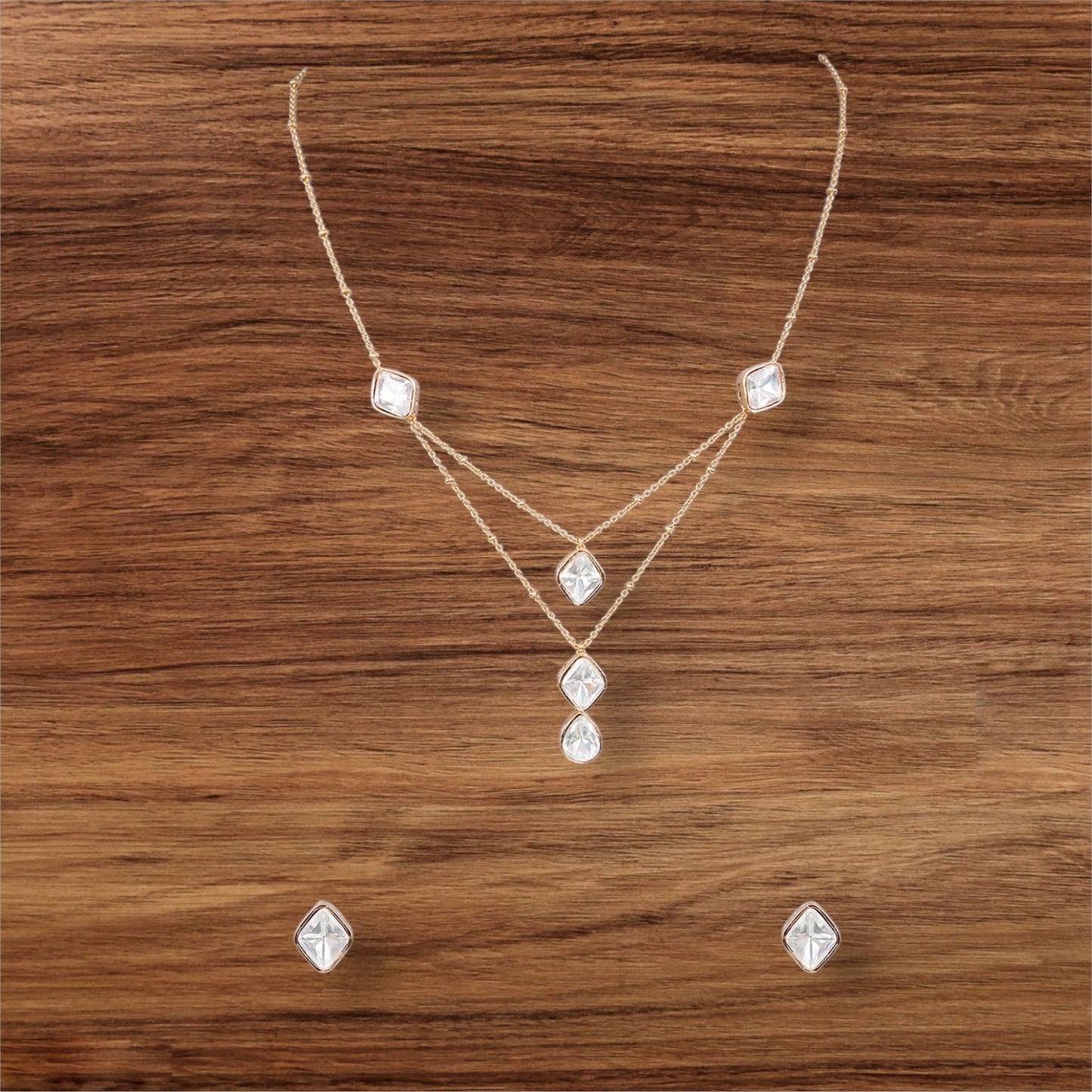 Elegant Layered Kundan Pendant Necklace Set - Auraa Trends - Pendant - # - Auraa Trends - Elegant Layered Kundan Pendant Necklace Set