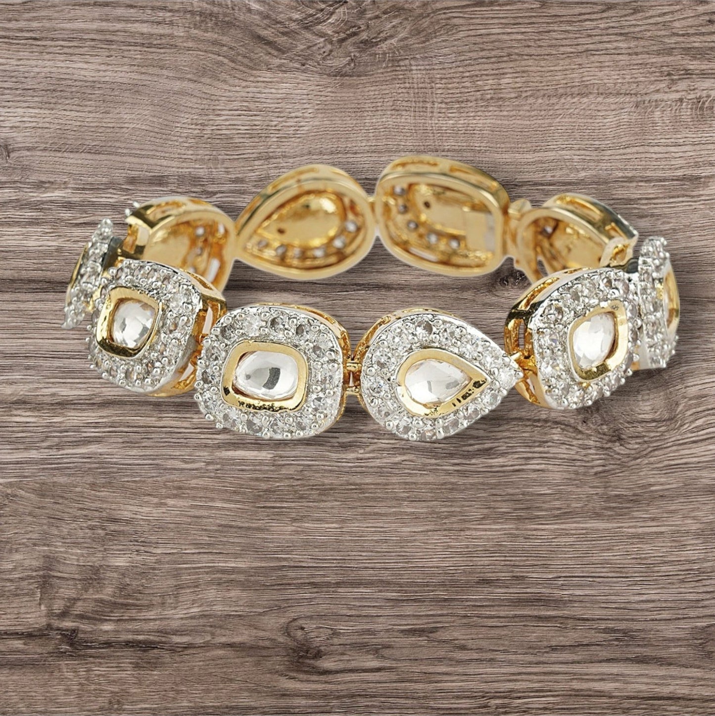Elegant Moissanite Kundan Bracelet in Gold & Silver Finish - Auraa Trends - Bracelet -Kundan Bracelet in Gold & Silver Finish