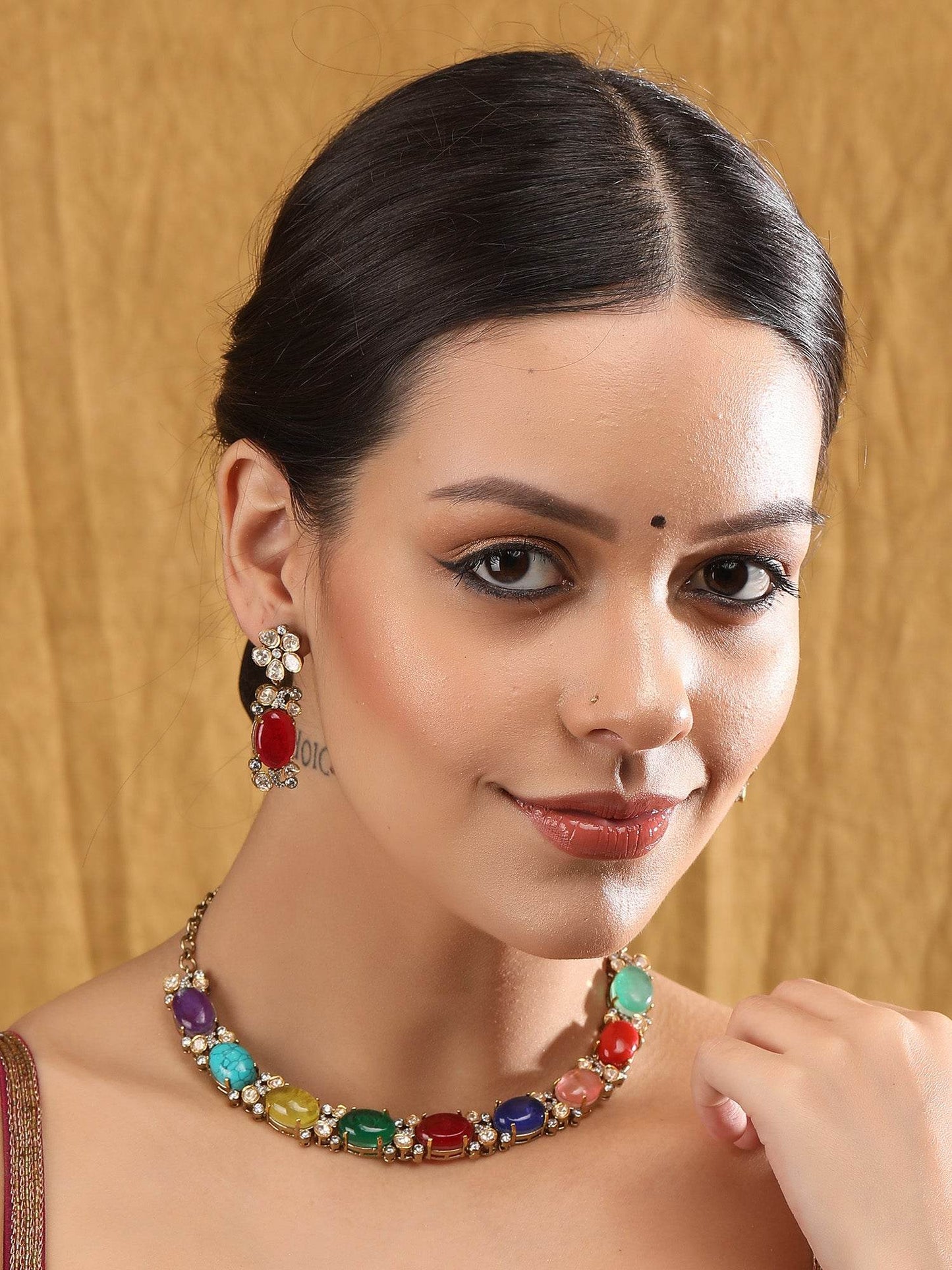 Elegant Multicolor Crystal Necklace Set for Fashion-Forward Women - Auraa Trends