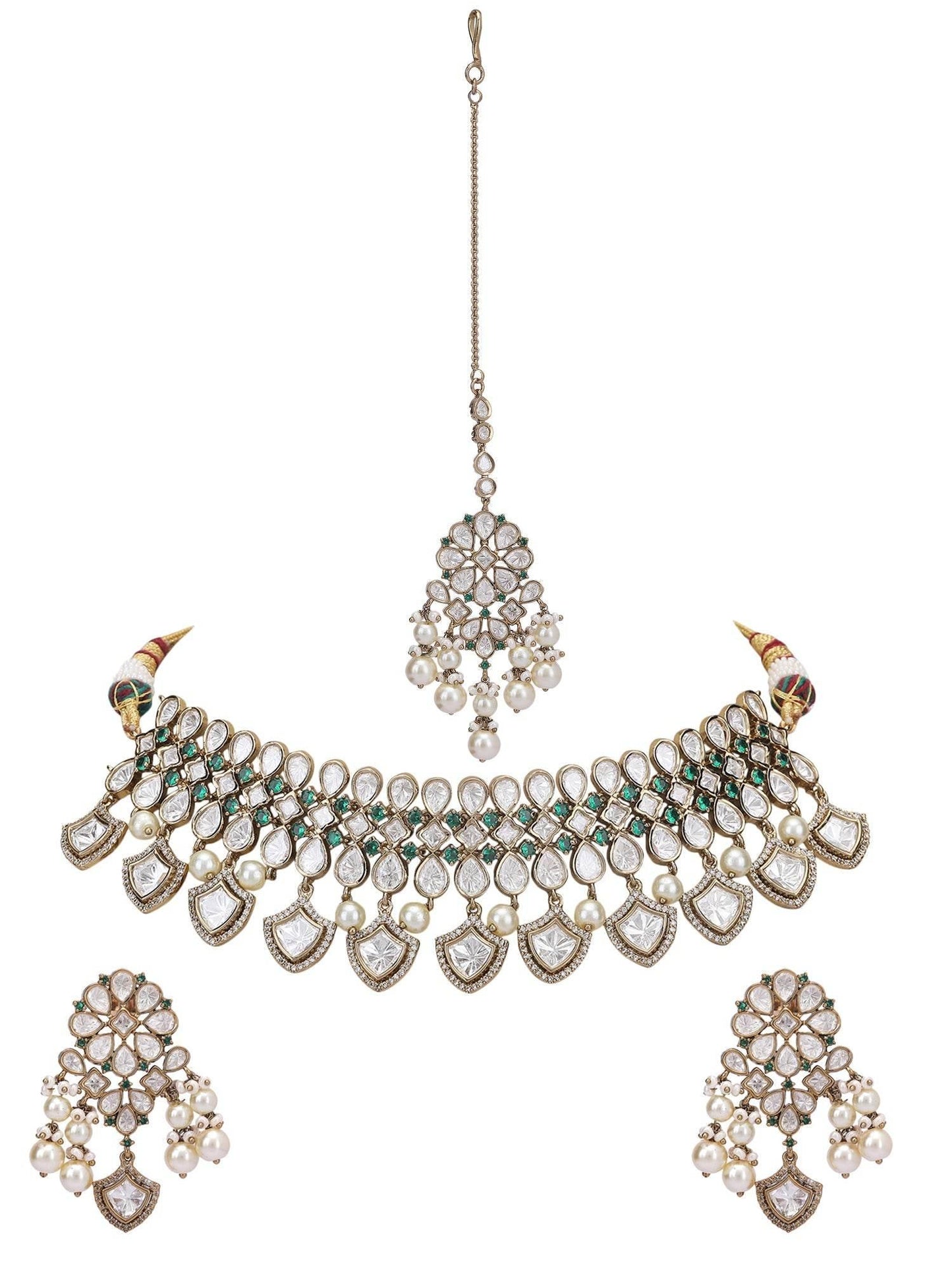 Elegant Pearl & Kundan Choker Necklace Set with Maangtikka - Auraa Trends