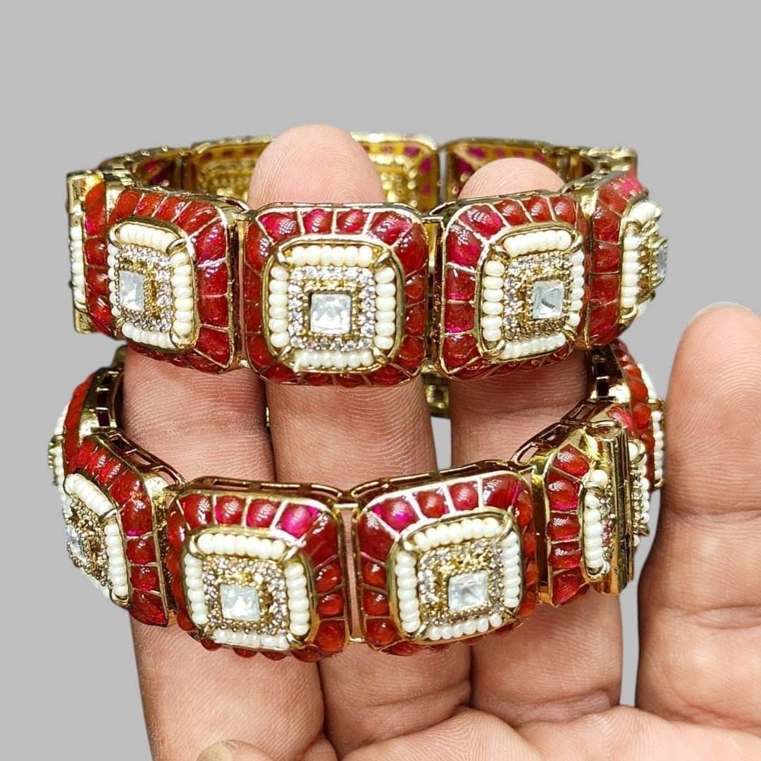 Elegant Red and White Enamel Traditional Kundan Bracelet Set with Square Shaped Stones - Auraa Trends