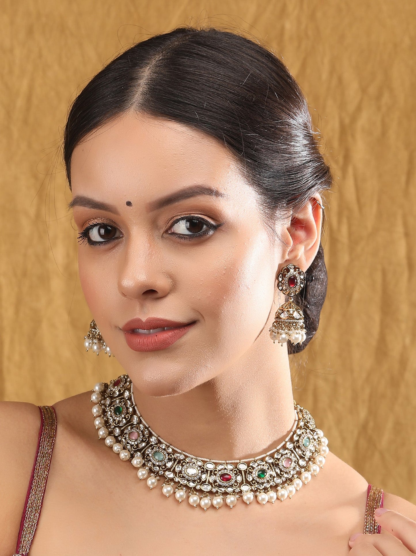 Elegant White Contemporary Choker Necklace and Earrings Set - Auraa Trends - Choker -Choker Choker choker set for women