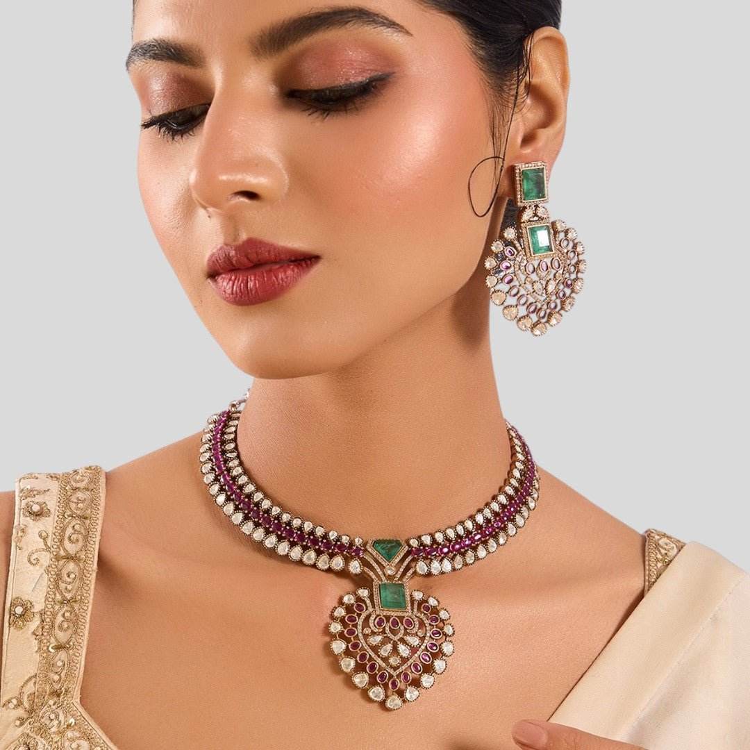 Emerald and Ruby Kundan Heart Pendant Choker Set - Auraa Trends