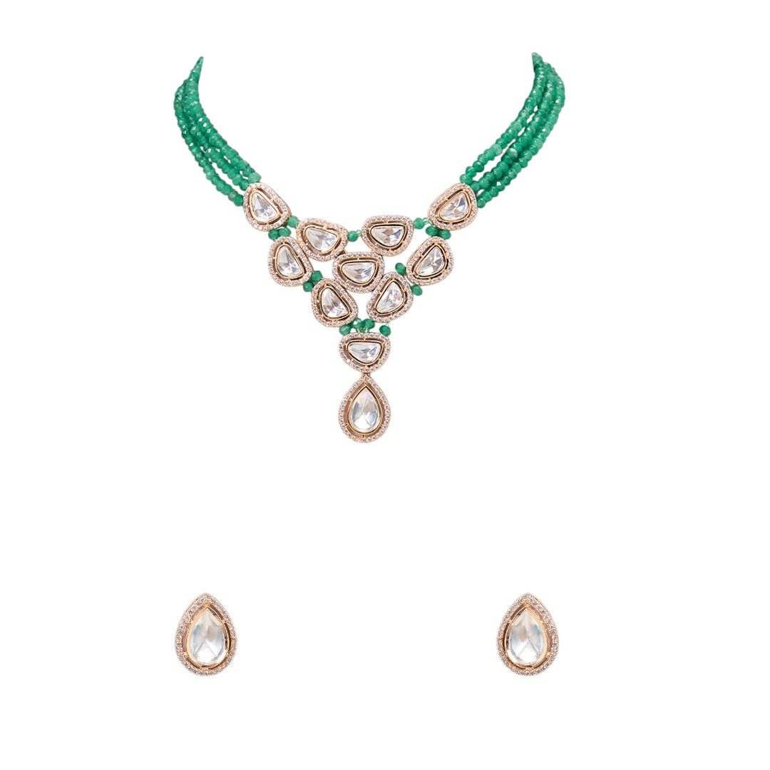 Emerald Beaded Kundan Necklace with Teardrop Pendant - Auraa Trends