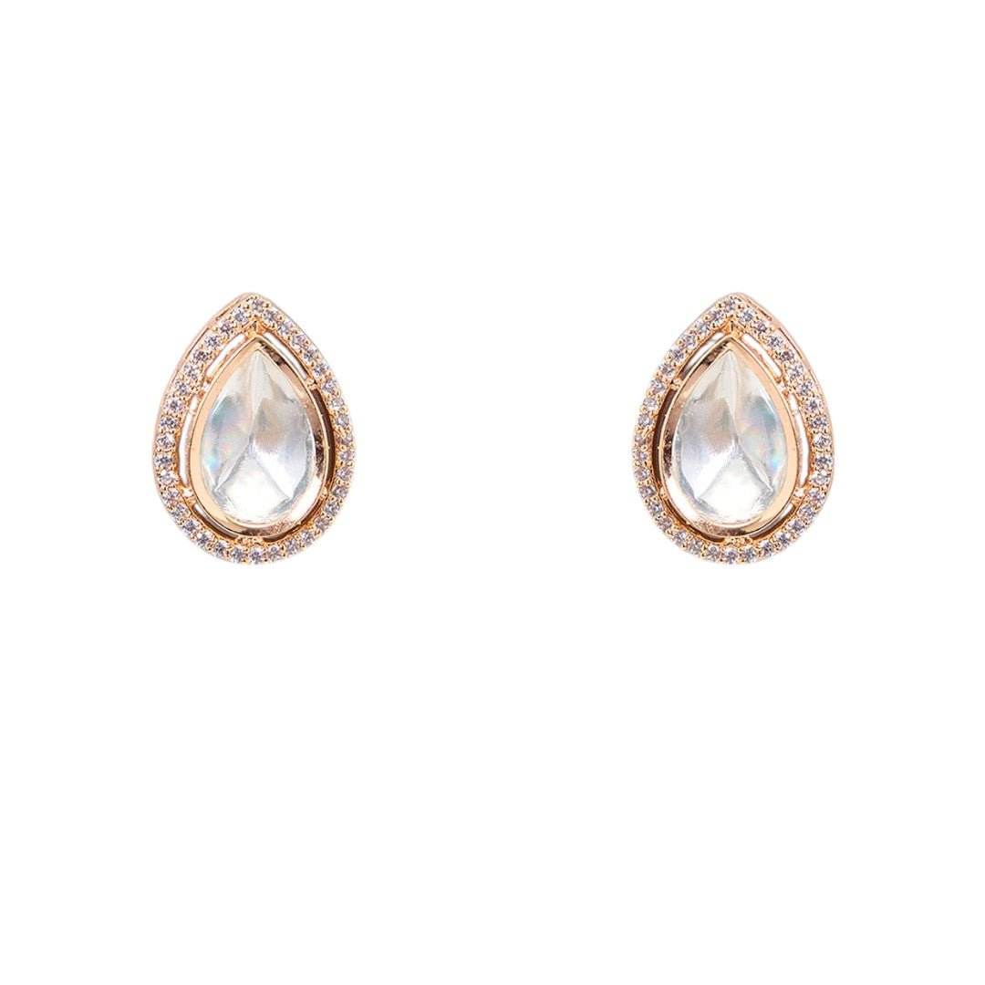 Emerald Beaded Kundan Necklace with Teardrop Pendant - Auraa Trends