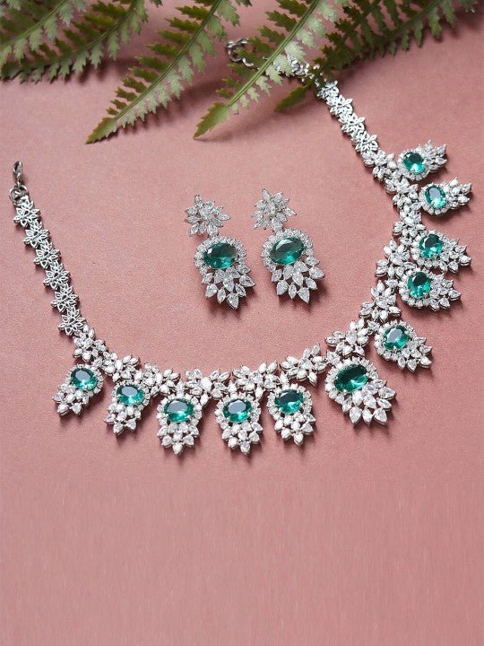Emerald Green & Diamond Look Necklace and Earrings Set - Auraa Trends - Necklace - Emerald Green & Diamond Look Necklace