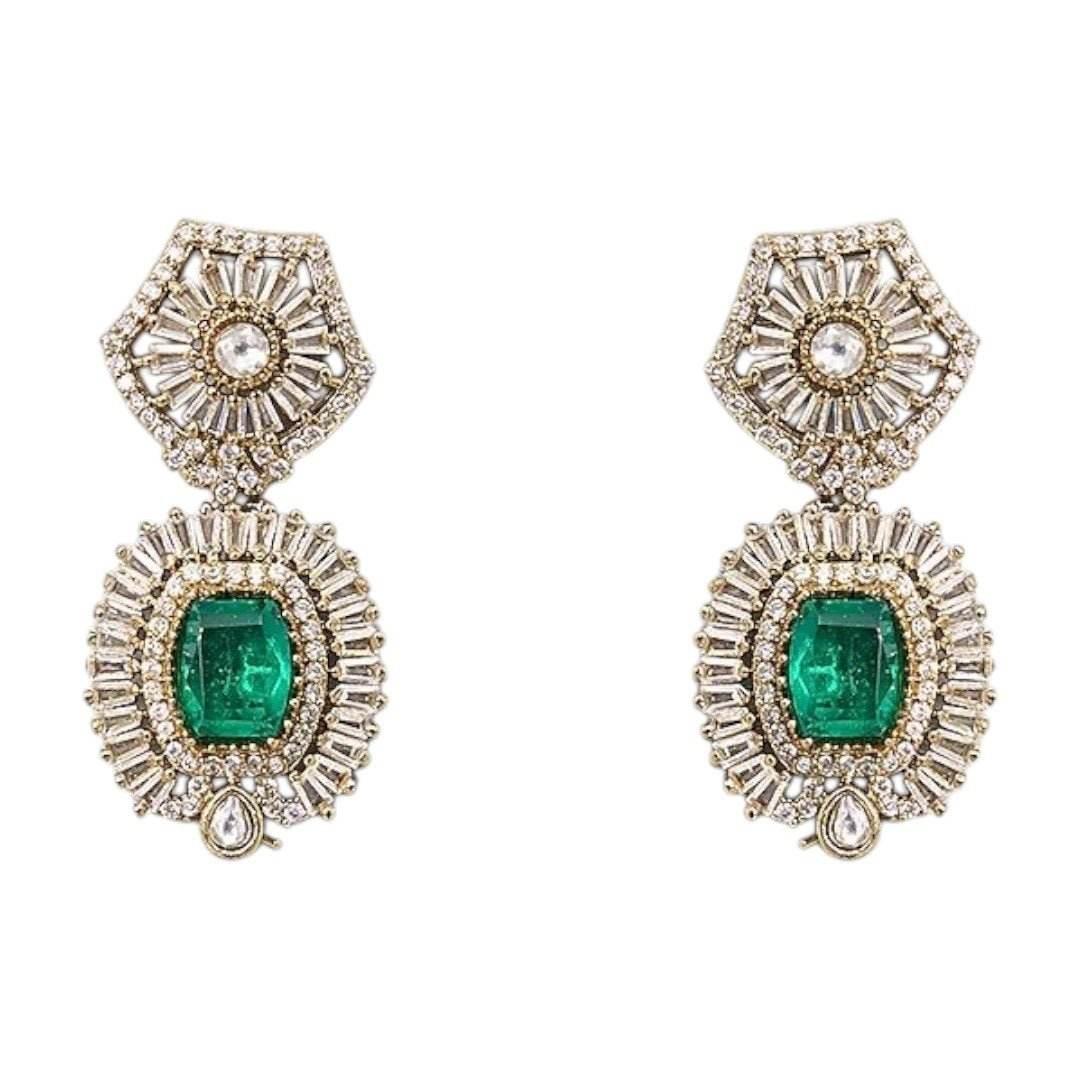 Emerald Green Kundan Choker Necklace Set with Earrings - Auraa Trends